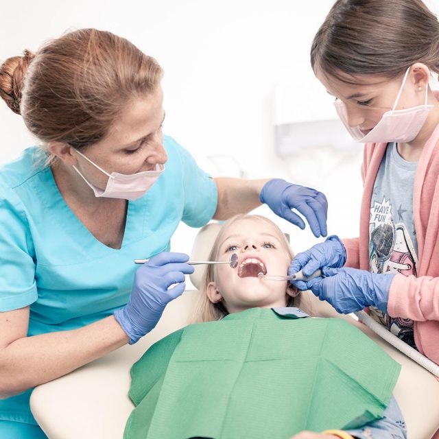 Ihr Zahnarzt in Freiburg  Zahnarzt Praxis Klinik Voss
